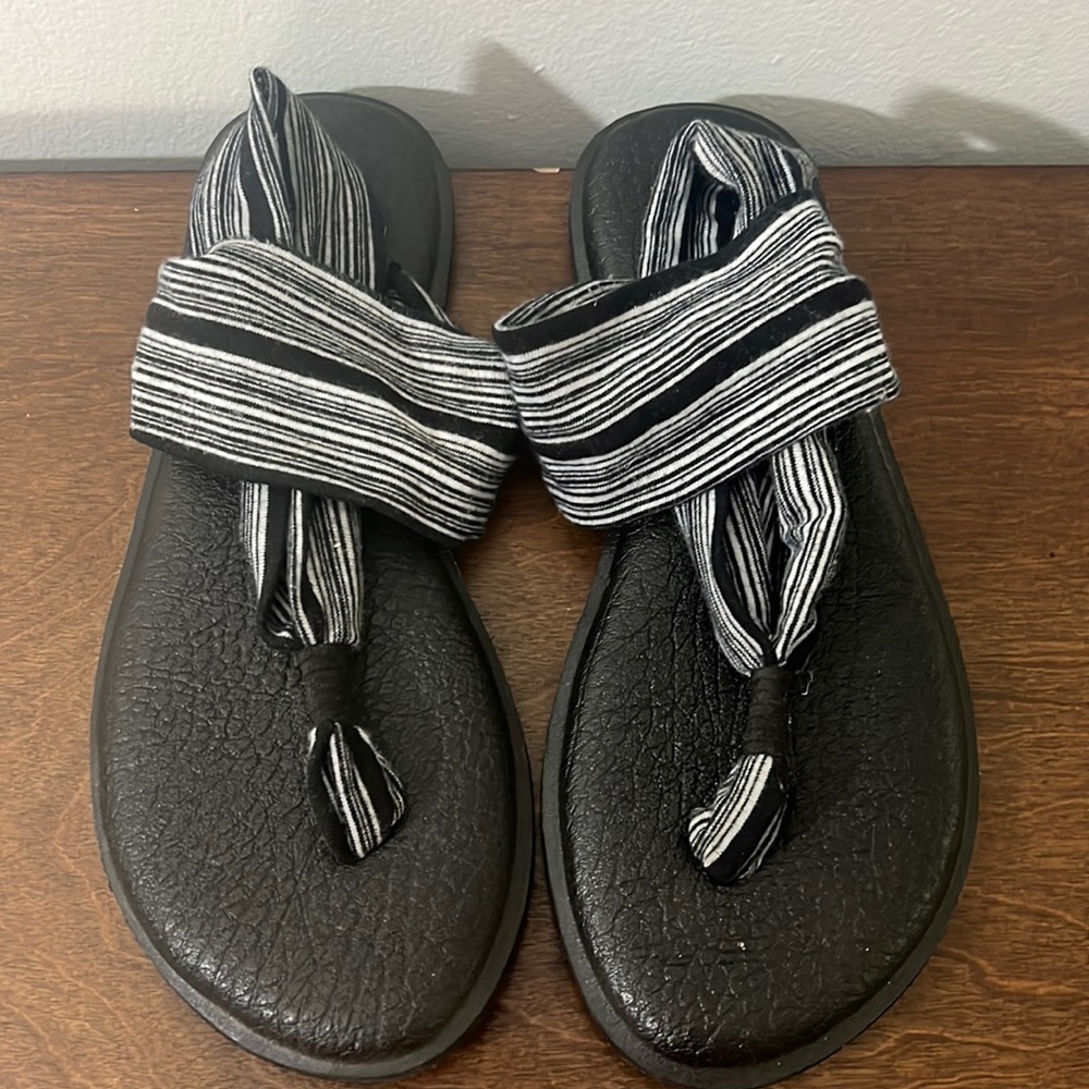 Sanuk yoga sling 2 black stripe sandals